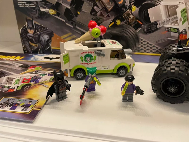 Lego Batman Joker's Ice Cream Surprise
