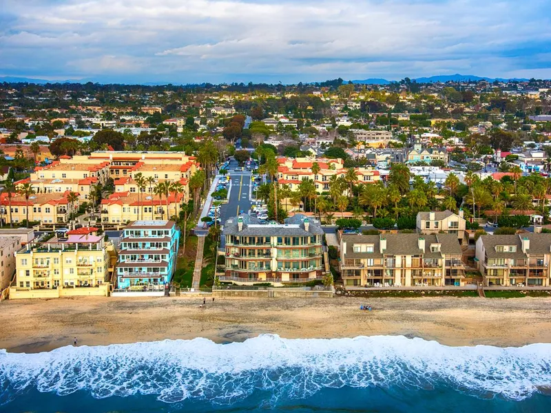Oceanfront Condominiums in San Diego County