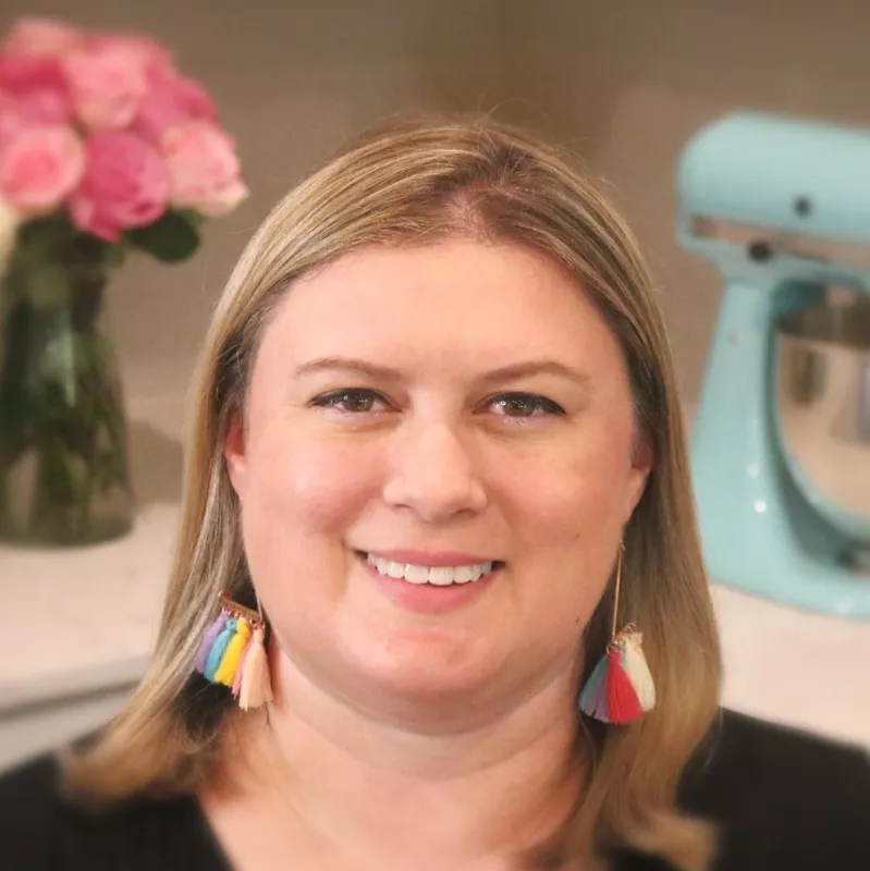 Diva Dog Bakery Owner