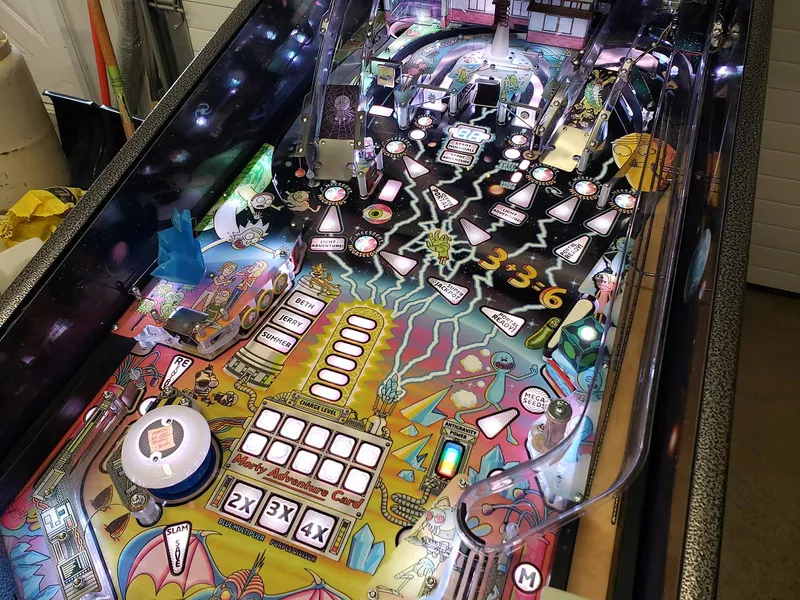 Rick and Morty pinball machine