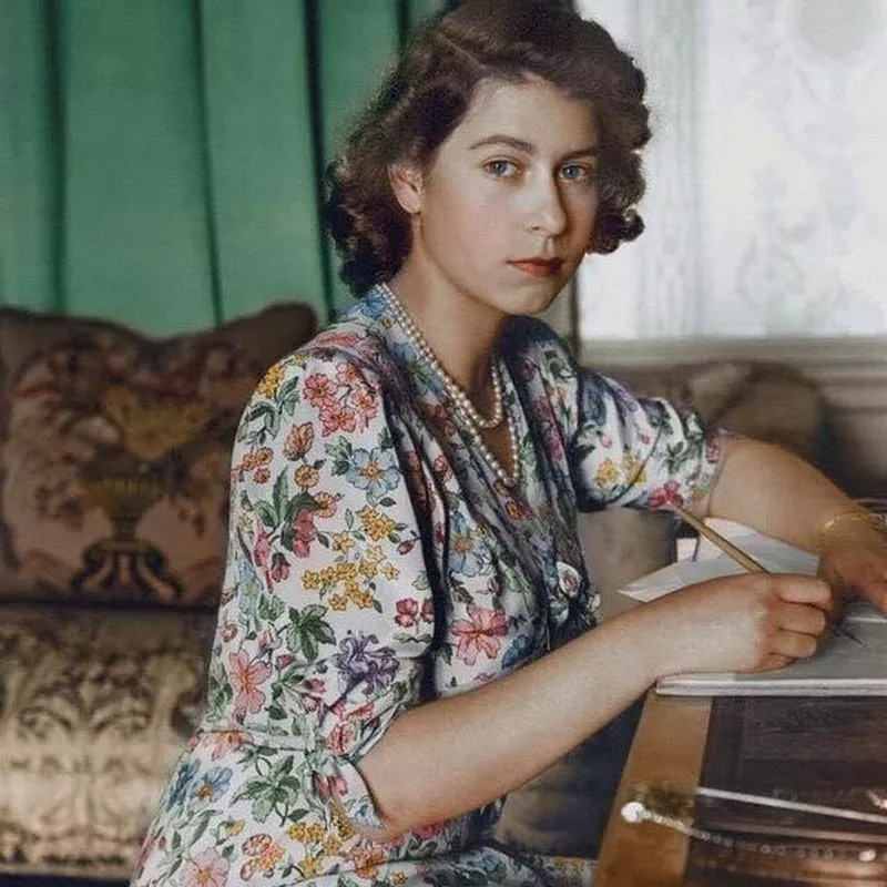 Young  Queen Elizabeth