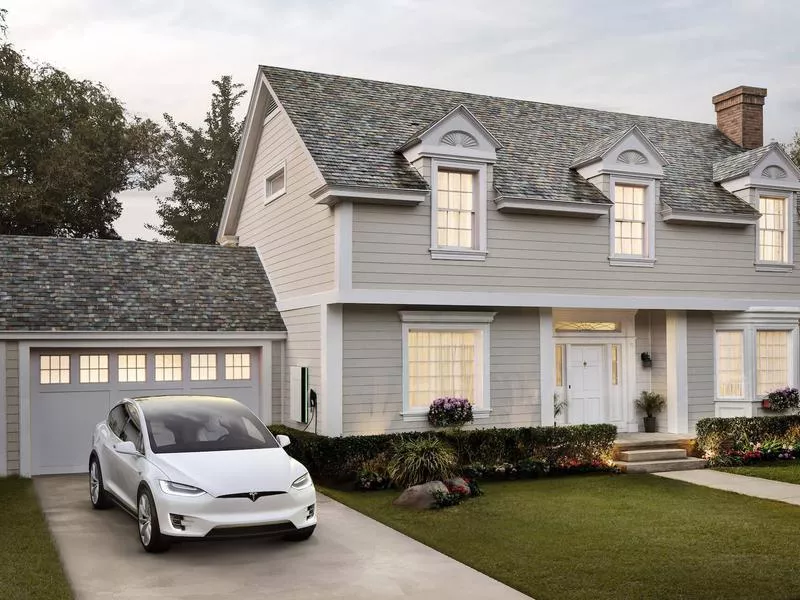 Tesla solar roof